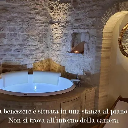 La Luna Nel Borgo 3* Spello