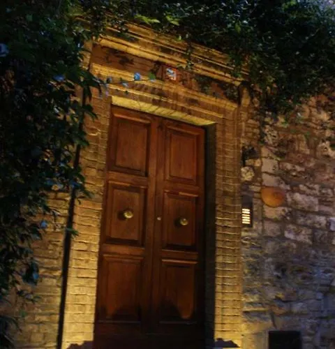 Casa de hóspedes La Luna Nel Borgo